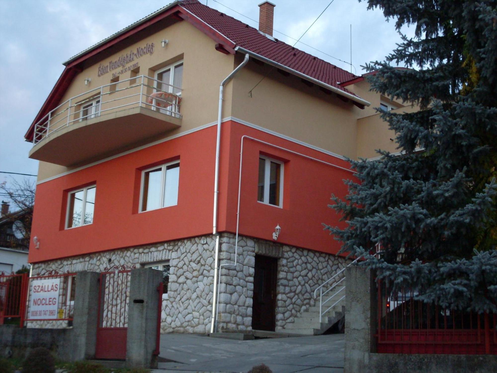 Eden Vendeghaz Hotell Miskolc Exteriör bild