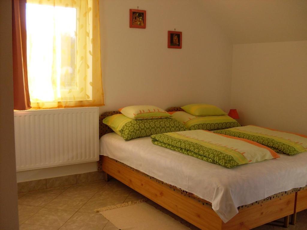 Eden Vendeghaz Hotell Miskolc Exteriör bild