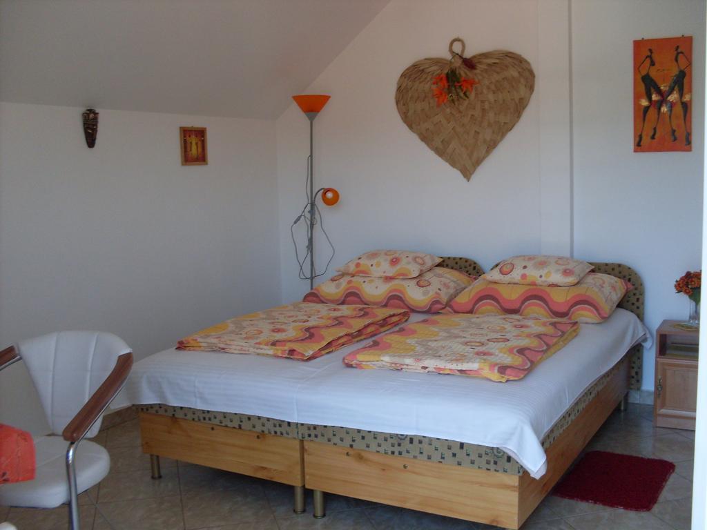 Eden Vendeghaz Hotell Miskolc Exteriör bild