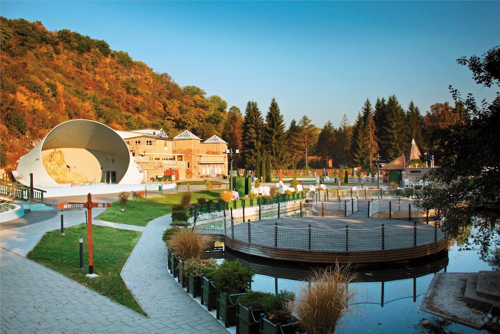 Eden Vendeghaz Hotell Miskolc Exteriör bild